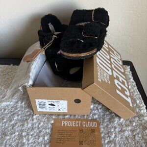 Project Cloud Santorini Fur Black Sandal Slides Size 7 NWT
